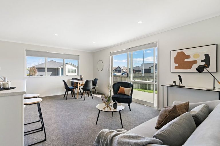 Photo of property in 10 Dunkeld Drive, Papamoa, 3118