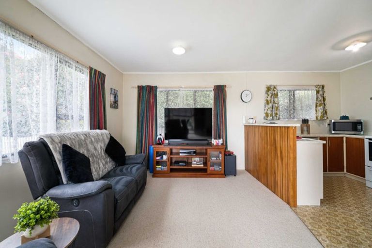 Photo of property in 114b Edinburgh Street, Pukekohe, 2120