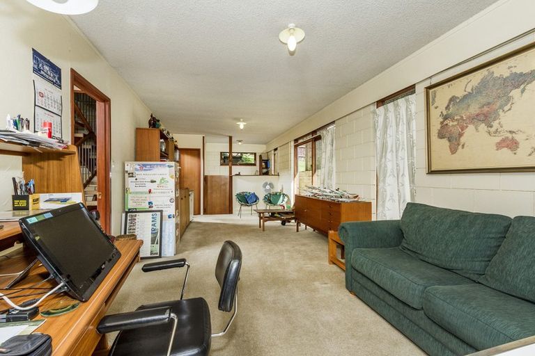 Photo of property in 15 Penning Road, Milford, Auckland, 0620