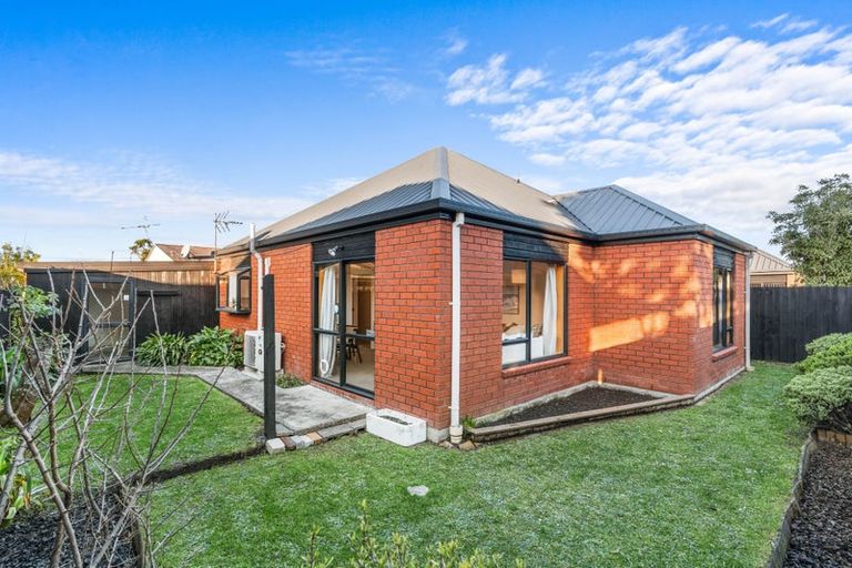 Photo of property in 3/16 Burdale Street, Riccarton, Christchurch, 8011