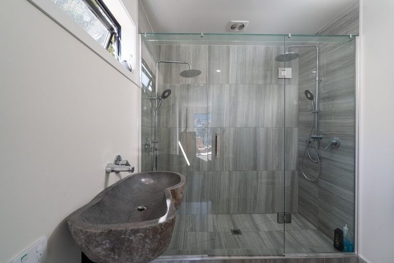 Photo of property in 19 Parawera Drive, Acacia Bay, Taupo, 3330