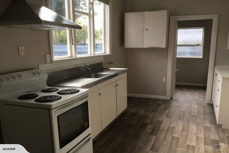 Photo of property in 733 High Street, Boulcott, Lower Hutt, 5010