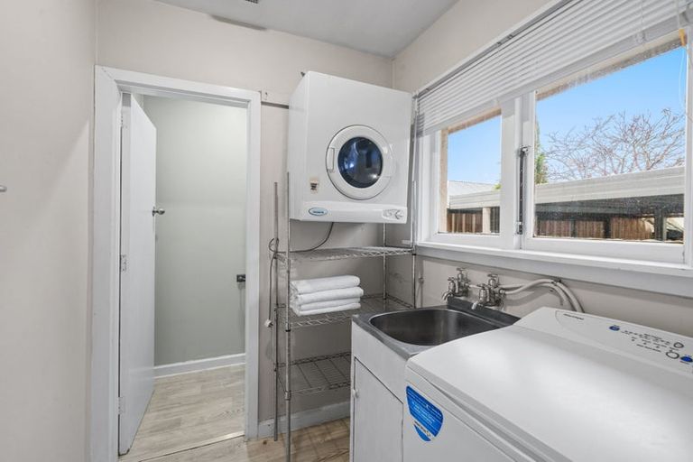 Photo of property in 1/10 Springhill Street, Avonhead, Christchurch, 8042