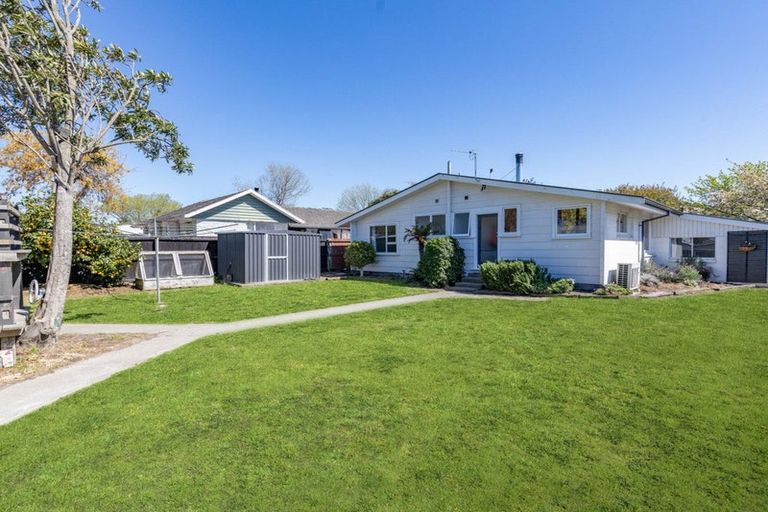 Photo of property in 34 Fenhall Street, Russley, Christchurch, 8042