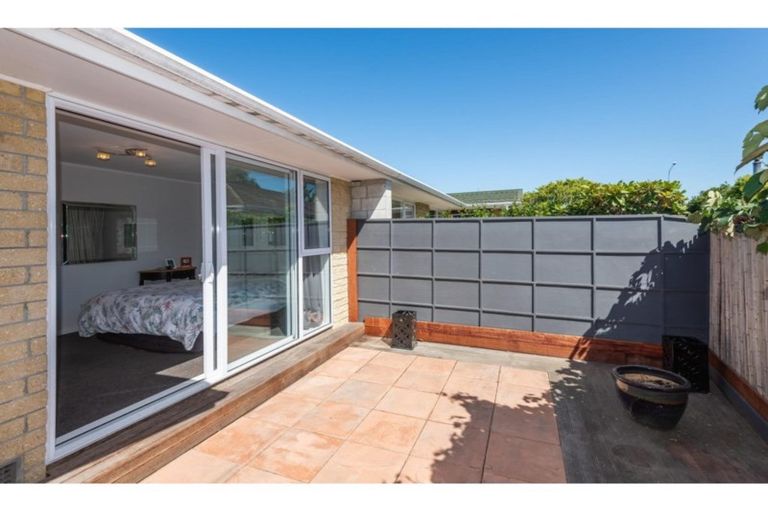 Photo of property in 4/50 Cranford Street, St Albans, Christchurch, 8014