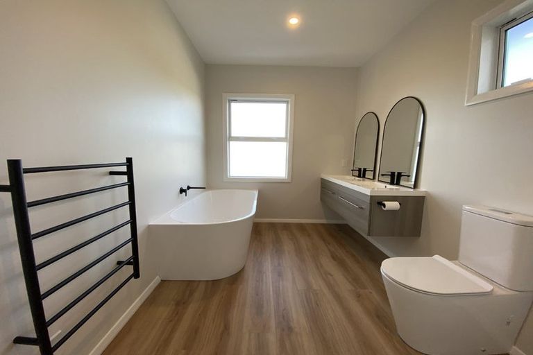 Photo of property in 3 Motueka Street, Ngaio, Wellington, 6035