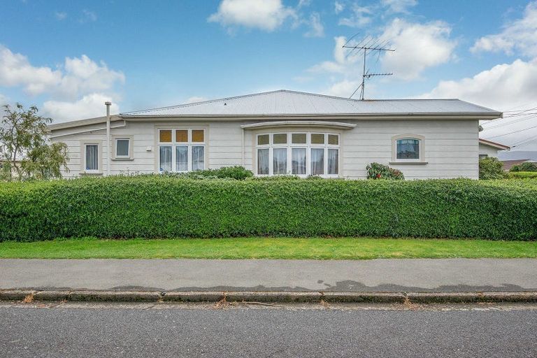 Photo of property in 75 Forfar Street, Clyde Hill, Dunedin, 9011