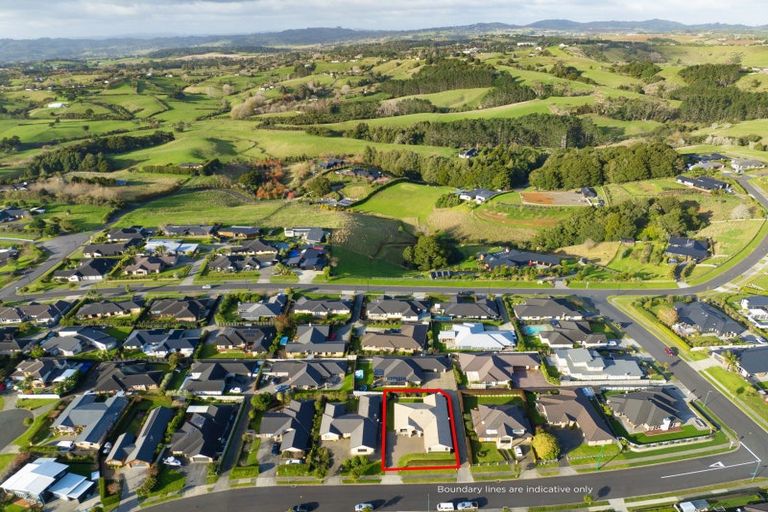 Photo of property in 67 Ina Ville Drive, Pukekohe, 2120