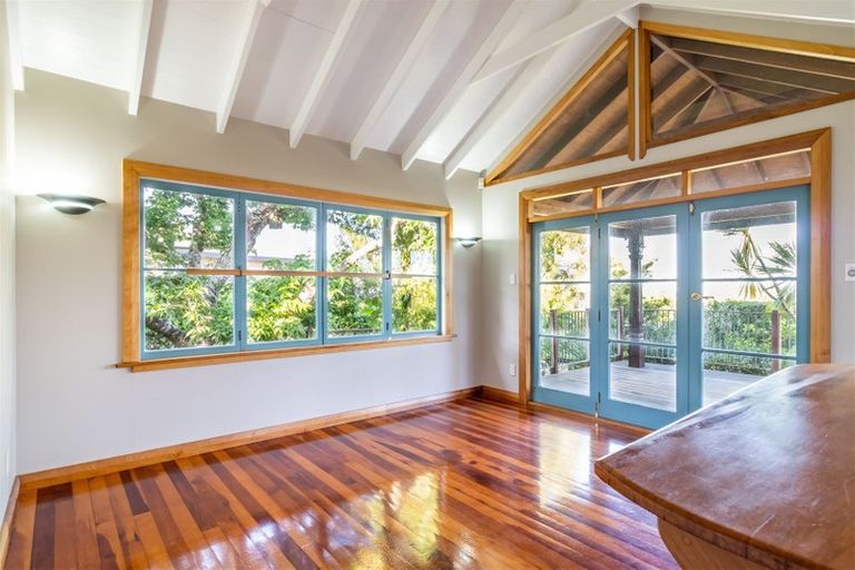 Photo of property in 36 Ruawai Road, Mount Wellington, Auckland, 1060