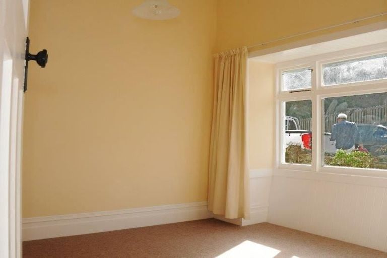 Photo of property in 20 Faraday Street, Hospital Hill, Napier, 4110