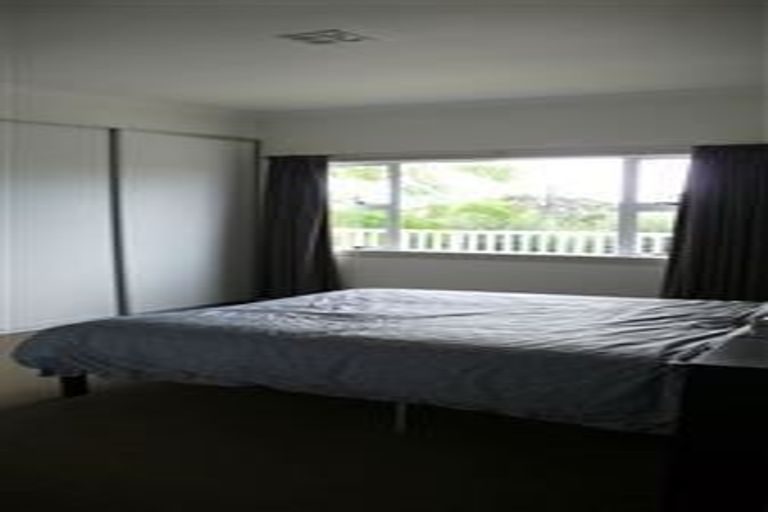 Photo of property in 1/5 Milton Road, Northcote Point, Auckland, 0627