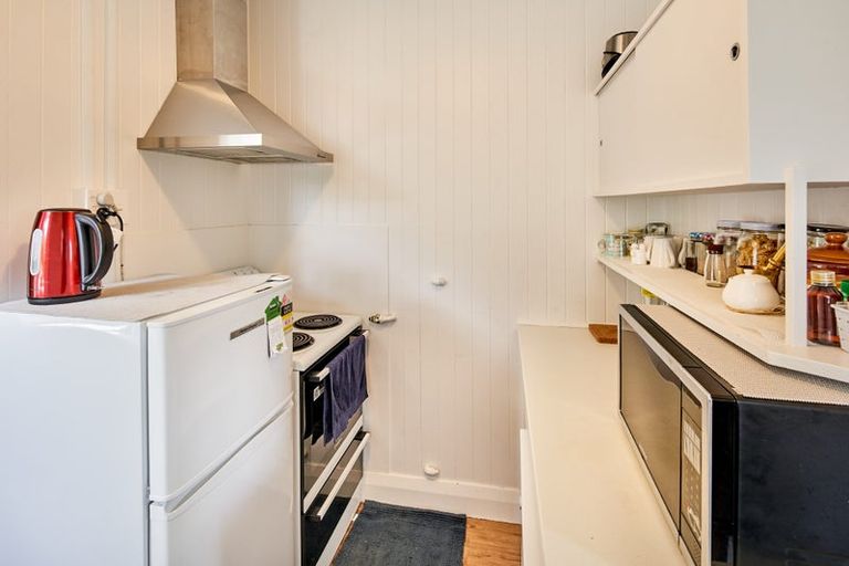 Photo of property in 132-136 Washington Avenue, Brooklyn, Wellington, 6021