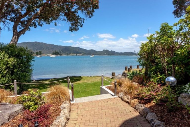 Photo of property in 11a Wharf Road, Tairua, 3508