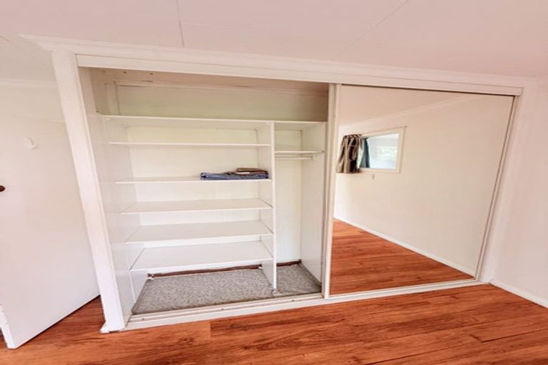 Photo of property in 8 Nyoli Street, Northcote, Christchurch, 8052