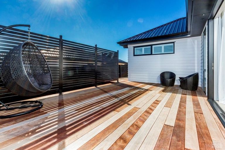 Photo of property in 5 Edward Abell Street, Wainui, 0932