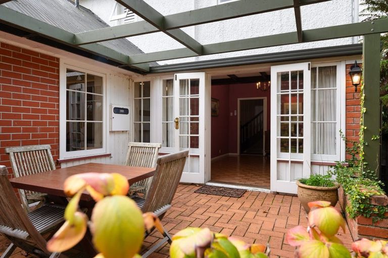 Photo of property in 25 Anglesea Street, Hamilton Central, Hamilton, 3204