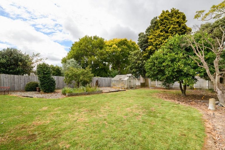 Photo of property in 128 Long Melford Road, Awapuni, Palmerston North, 4412