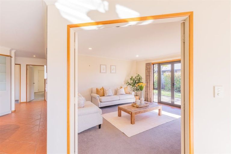 Photo of property in 16 Milbrook Place, Chartwell, Hamilton, 3210