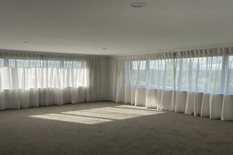 Photo of property in 46 Sunningdale Street, Wattle Downs, Auckland, 2103