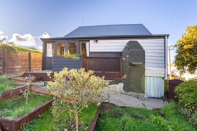 Photo of property in 7 Laing Street, Caversham, Dunedin, 9012