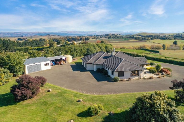 Photo of property in 178 Awamoa Road, Holmes Hill, Oamaru, 9492