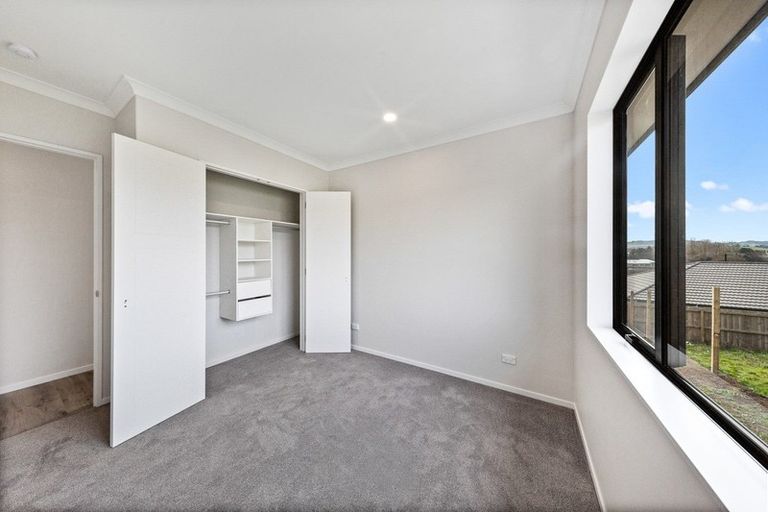 Photo of property in 12 Lippiatt Crescent, Pokeno, 2402