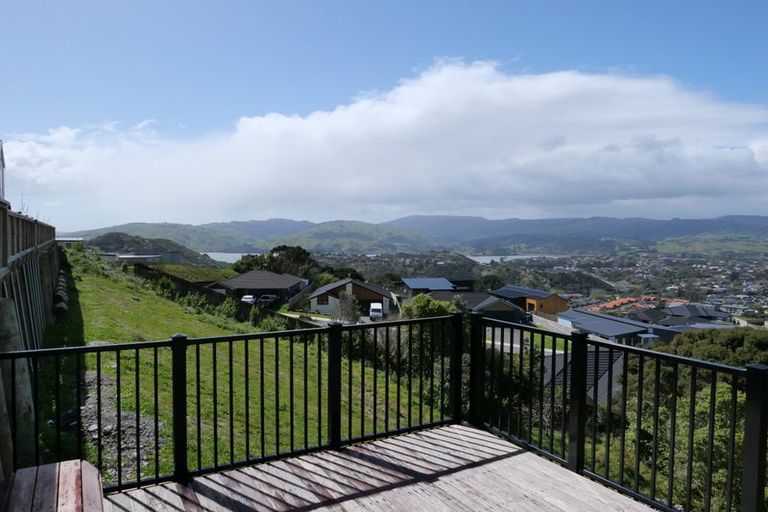 Photo of property in 11/30 Adventure Drive, Whitby, Porirua, 5024