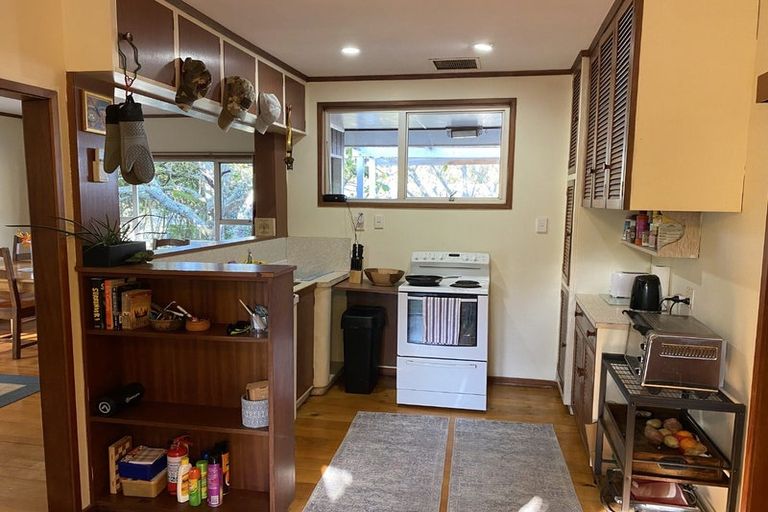 Photo of property in 11 Penzance Road, Mairangi Bay, Auckland, 0630