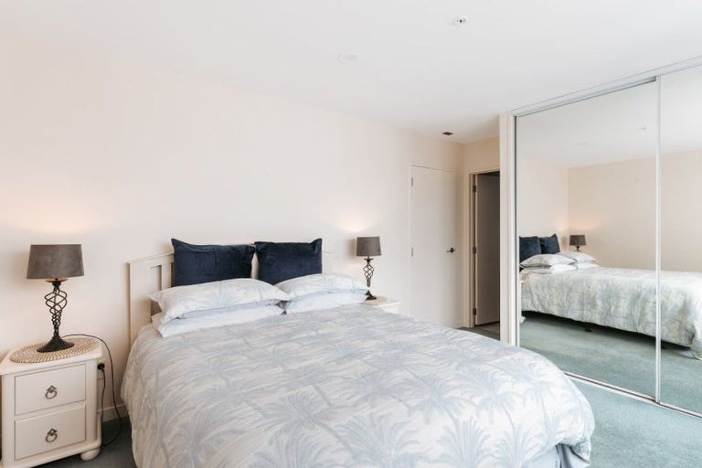 Photo of property in 28/12 Maunganui Road, Mount Maunganui, 3116