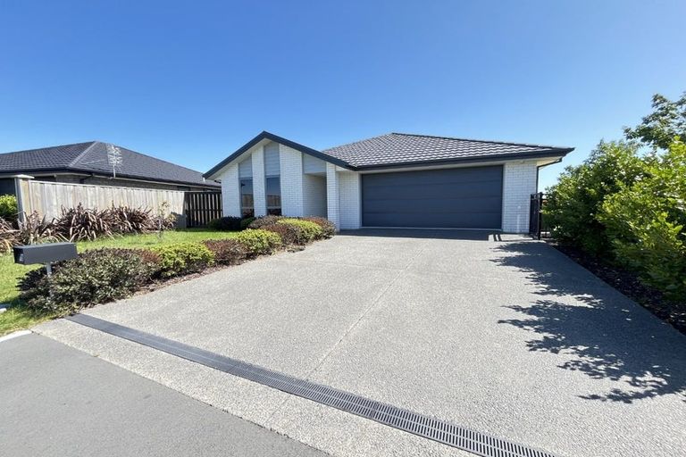Photo of property in 19 Geldard Drive, Rolleston, 7615