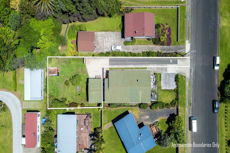 Photo of property in 15a Leo Street, Waihi Beach, 3611