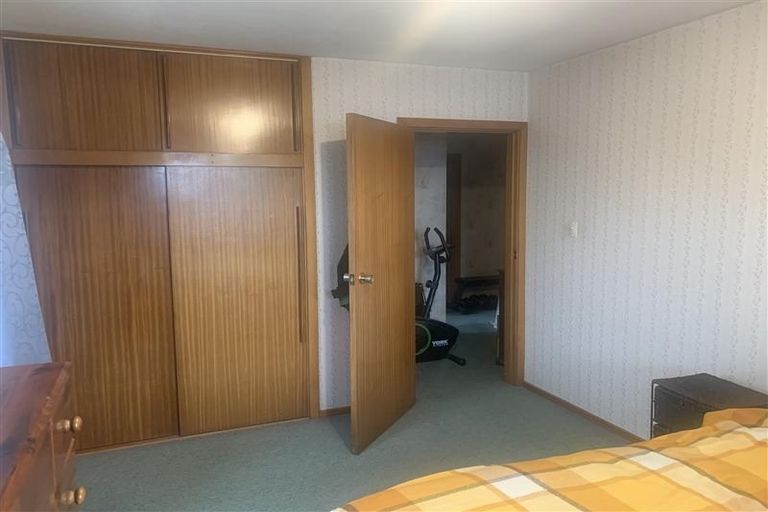 Photo of property in 2/26 Gladson Avenue, Sockburn, Christchurch, 8042