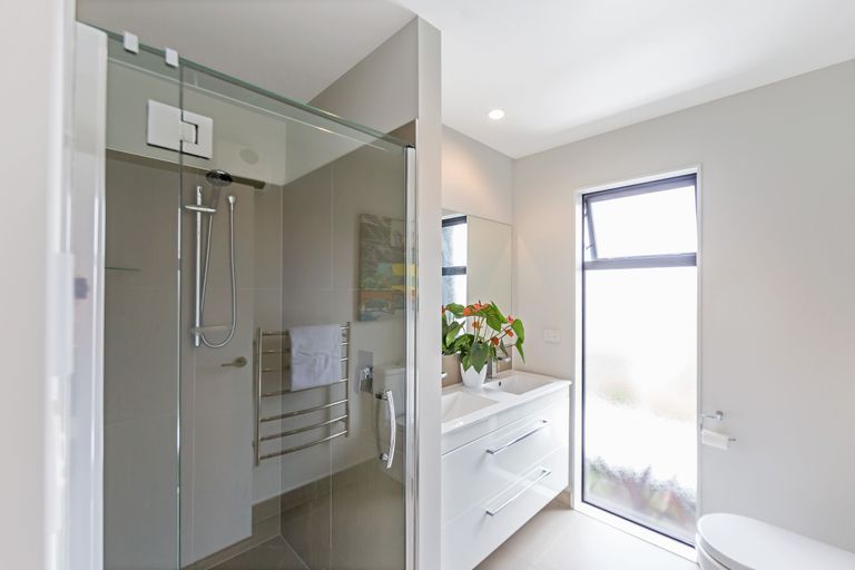 Photo of property in 48 Madison Terrace, Silverdale, 0932