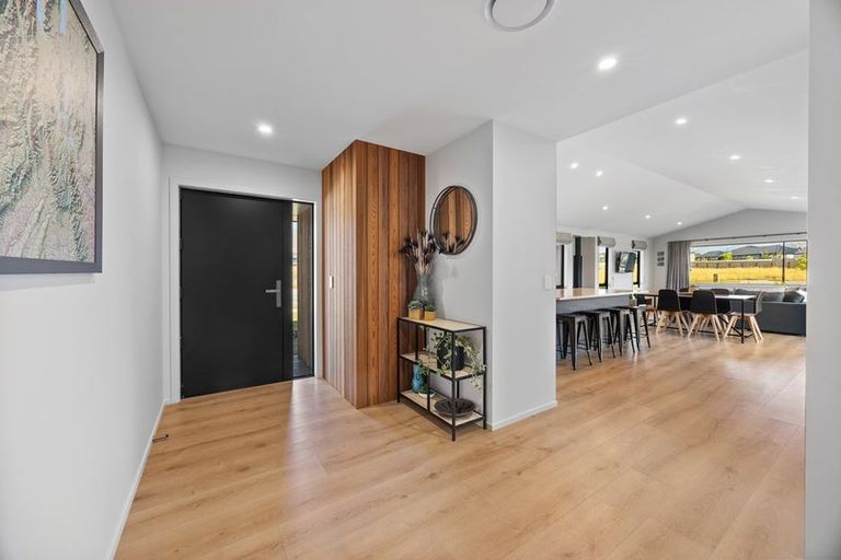 Photo of property in 6 Rua Street, Albert Town, Wanaka, 9305