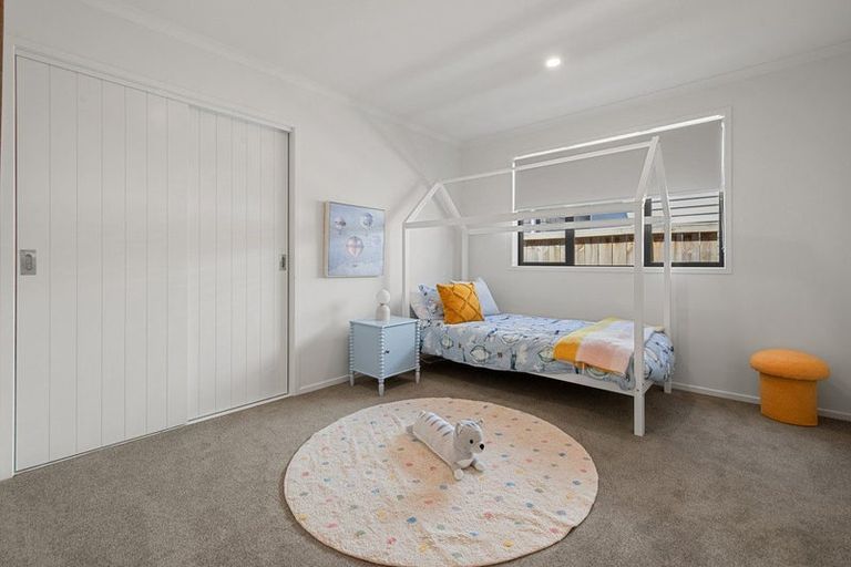 Photo of property in 15 Kaitiaki Drive, Clarks Beach, 2122