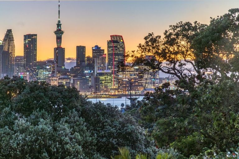 Photo of property in 41 Calliope Road, Devonport, Auckland, 0624