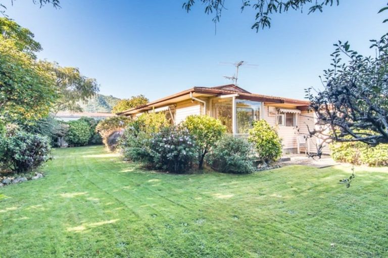 Photo of property in 39a Sylvan Avenue, Waikanae, 5036
