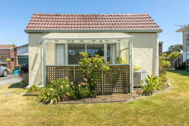 Photo of property in 6b Kapui Place, Waitara, 4320