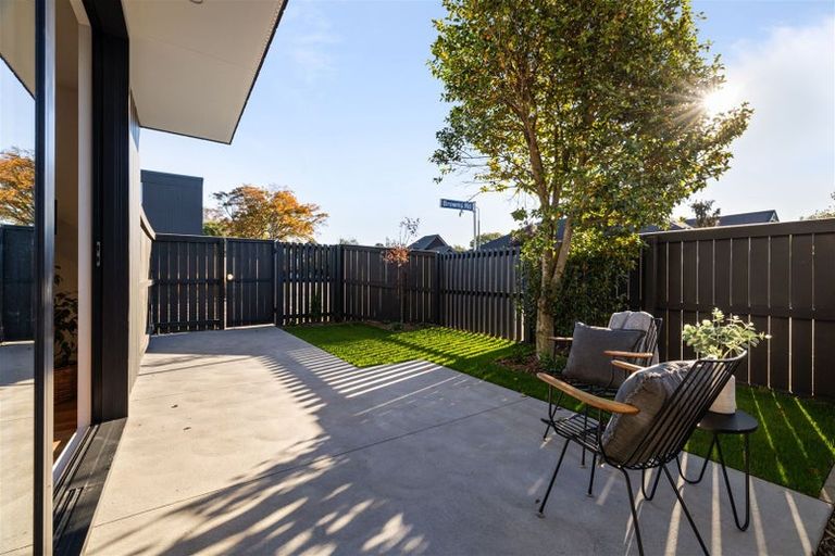 Photo of property in 3/90 Innes Road, St Albans, Christchurch, 8052