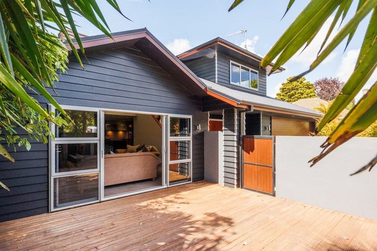 Photo of property in 181a Fitzherbert Avenue, West End, Palmerston North, 4410