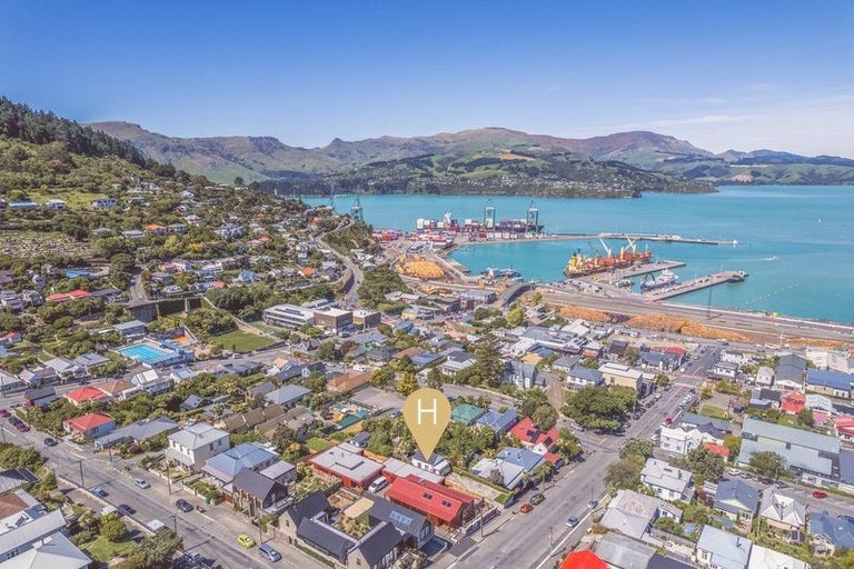 Photo of property in 40 Canterbury Street, Lyttelton, 8082