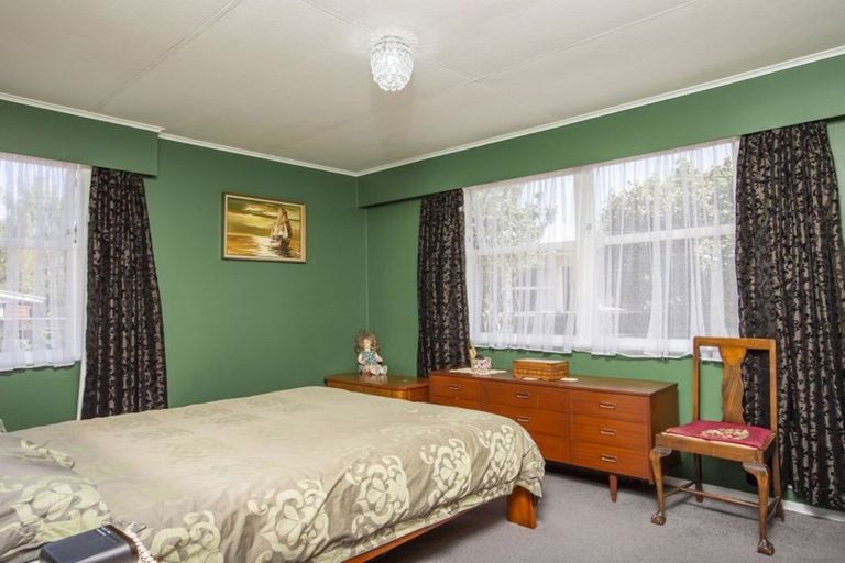 Photo of property in 24 Freyberg Street, Solway, Masterton, 5810