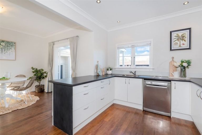 Photo of property in 3/6 Harley Road, Hauraki, Auckland, 0622