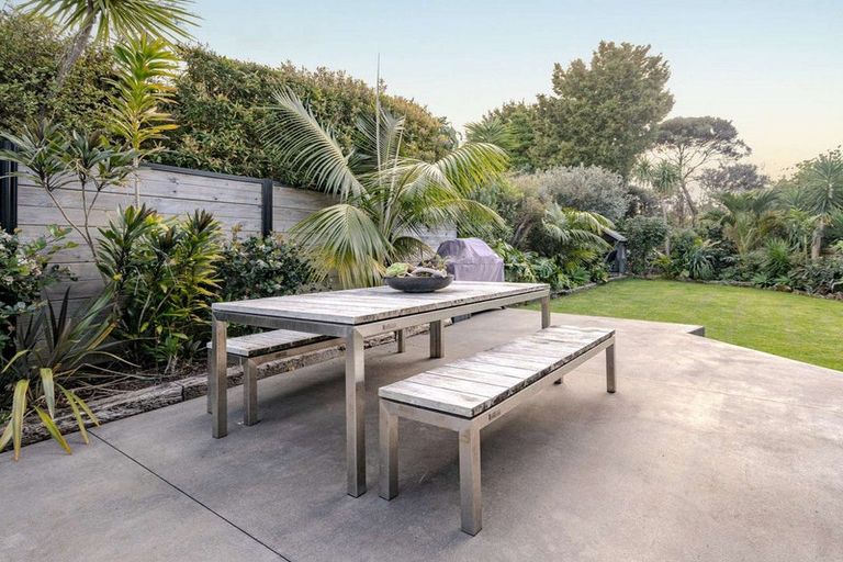 Photo of property in 88 Rangitane Loop Road, Kerikeri, 0294