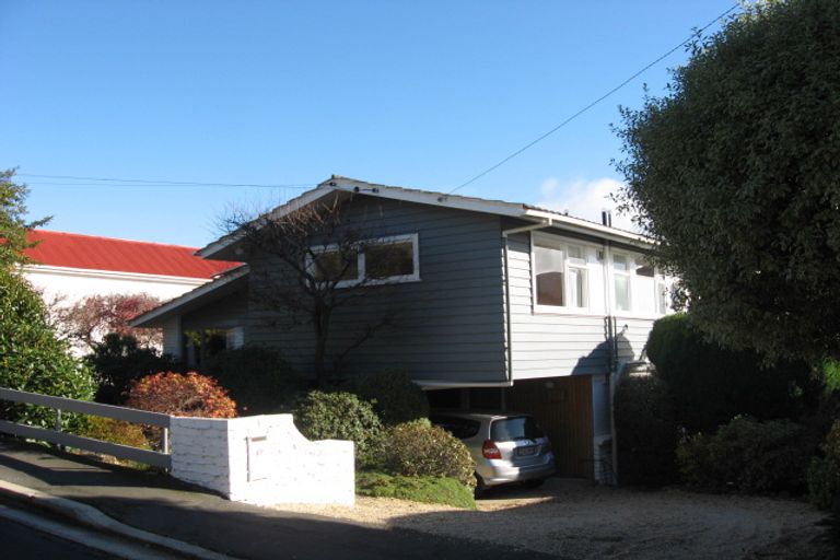 Photo of property in 19 Brownville Crescent, Maori Hill, Dunedin, 9010