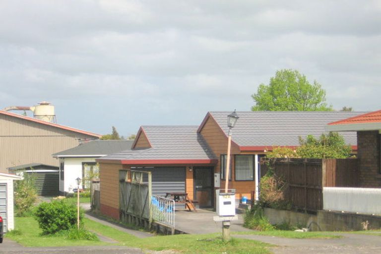Photo of property in 32 Coronation Road, Morrinsville, 3300