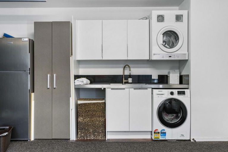 Photo of property in 14 Ortive Street, Cromwell, 9310