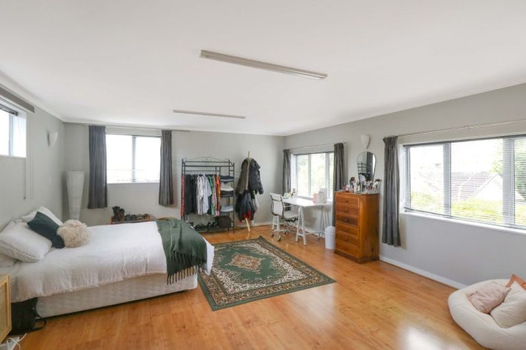 Photo of property in 9 Penrose Street, Woburn, Lower Hutt, 5010