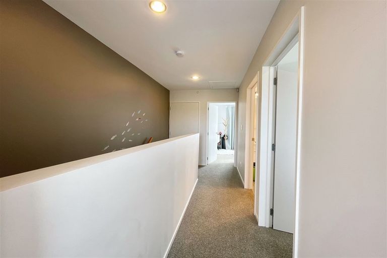 Photo of property in 12/10 Silver Moon Road, Albany Heights, Auckland, 0632