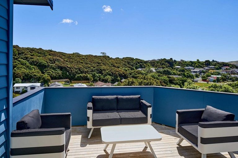 Photo of property in 102 Navigation Drive, Whitby, Porirua, 5024